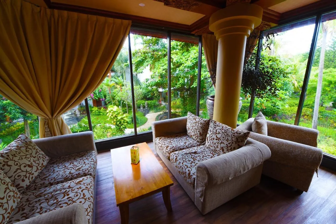 Bali Garden Beach Resort Kuta Lombok 4*,