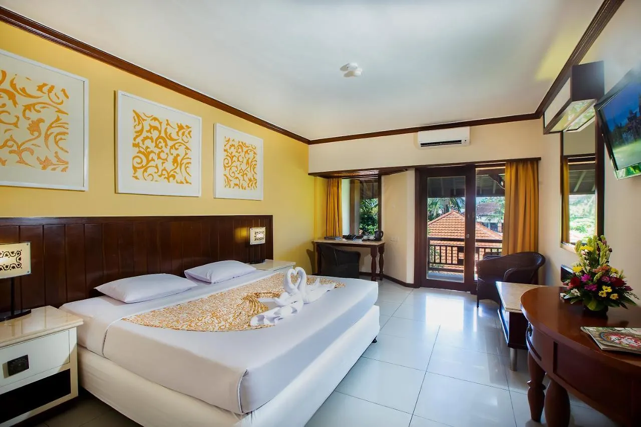 קוטה לומבוק Bali Garden Beach Resort 4*, קוטה לומבוק אינדונזיה