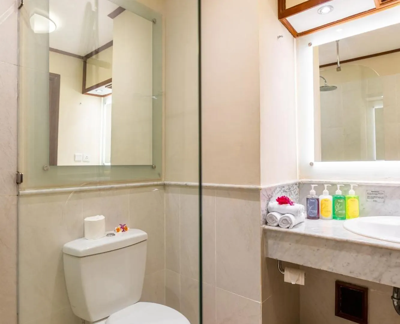 קוטה לומבוק Bali Garden Beach Resort